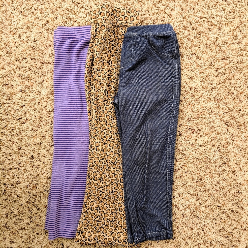 Bundle of leggings